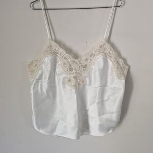 Vintage Victoria Secret Cropped Lace Camisole Spaghetti Strap Size Medium